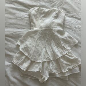 DO + BE White Strapless Romper Size Medium
